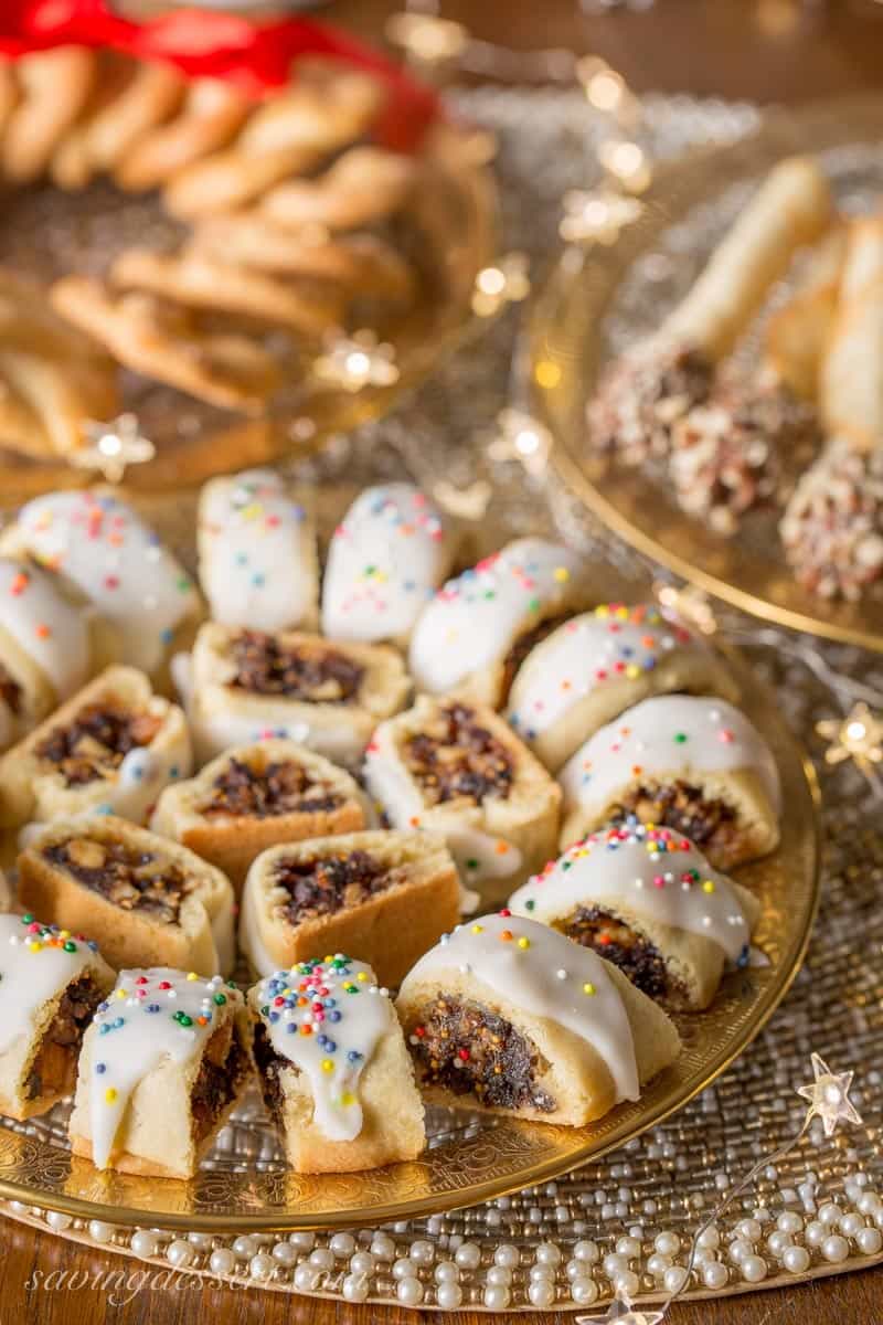 10 Irresistible Italian Christmas Cookie Recipes | Random Acts of Baking